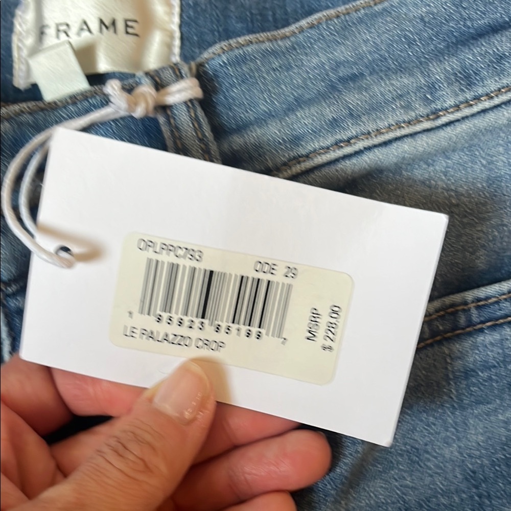 Frame Wide-Leg Crop Jeans! NWT! - Picture 3 of 6